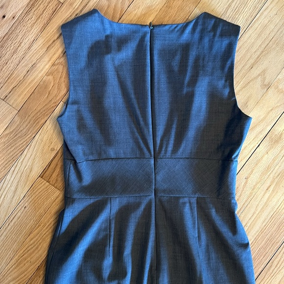 Banana Republic Gray Sleeveless Sheath Dress - Picture 3 of 5